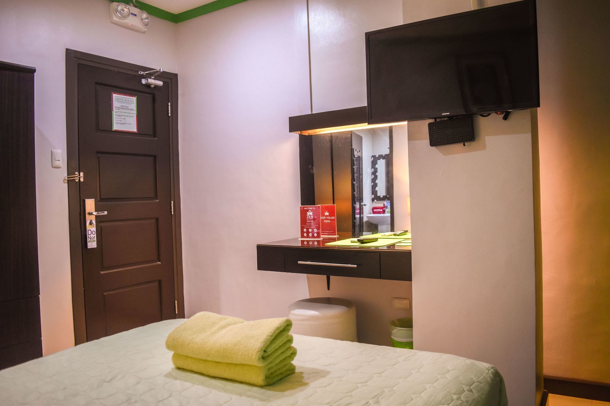 Zen Rooms Pryce Business Park Davao City Екстериор снимка